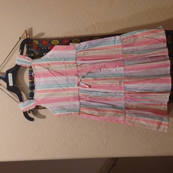 - Girls  calvin klein dresse - Picture 1 of 3